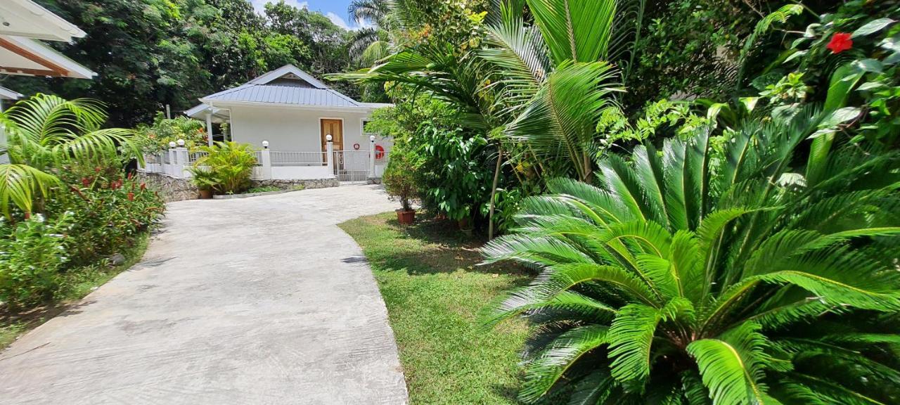 Le Chant De Merle Self -Catering Studios And Apartments Mahe Island Dış mekan fotoğraf